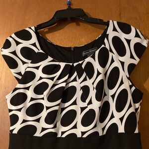 Jessica Howard dress